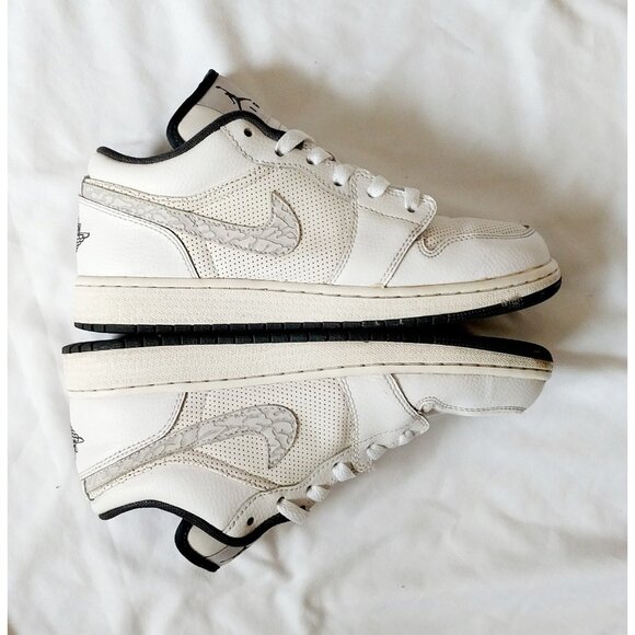 Nike Other - Nike Air Jordan 1 Phat Low White Anthracite Cement Gray 6.5Y Rare